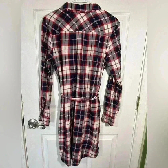 Tommy Hilfiger Denim plaid/flannel like dress Size Medium Blue/Red/White. Belted - Picture 7 of 13